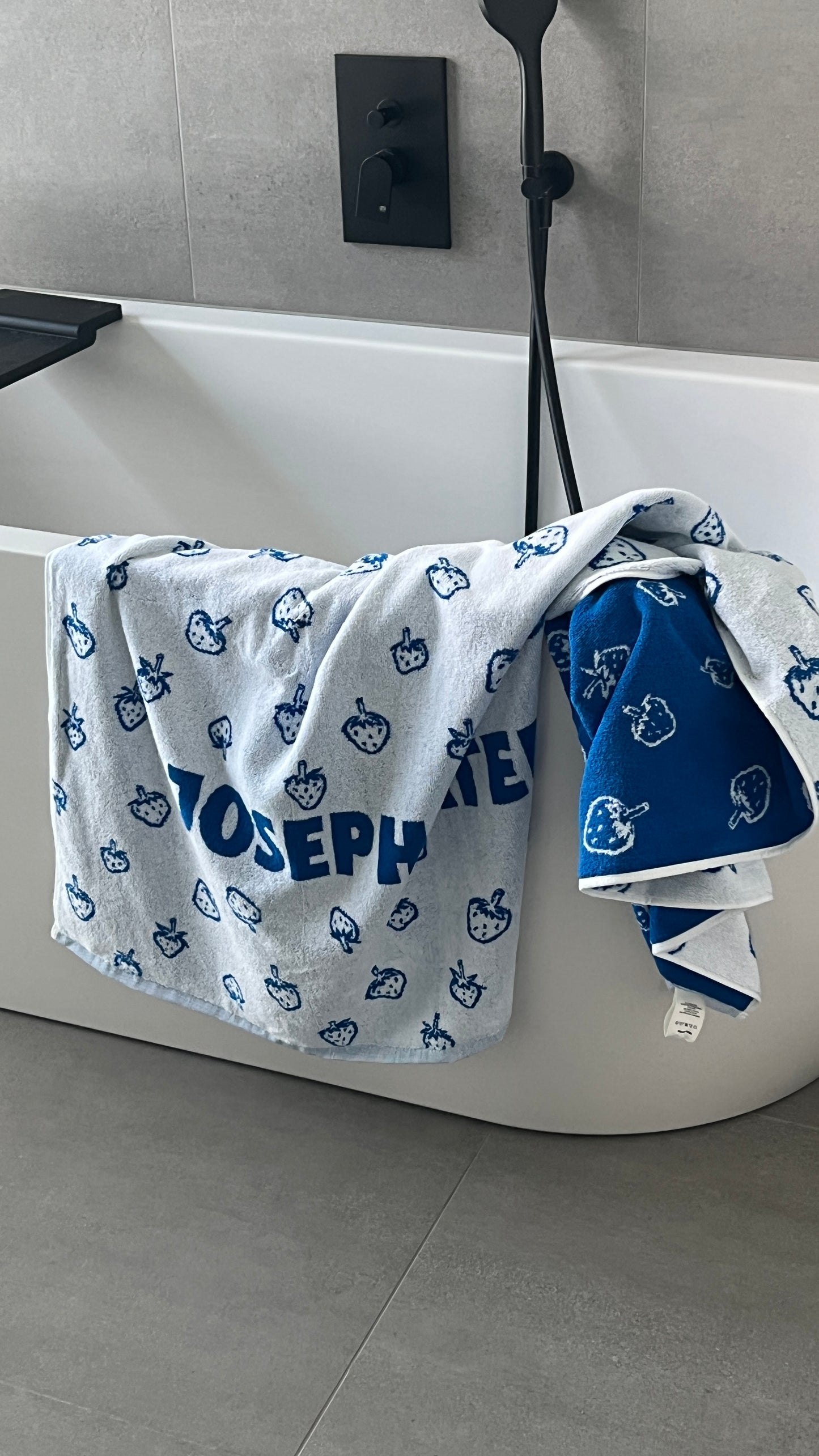 joseph atelier towel