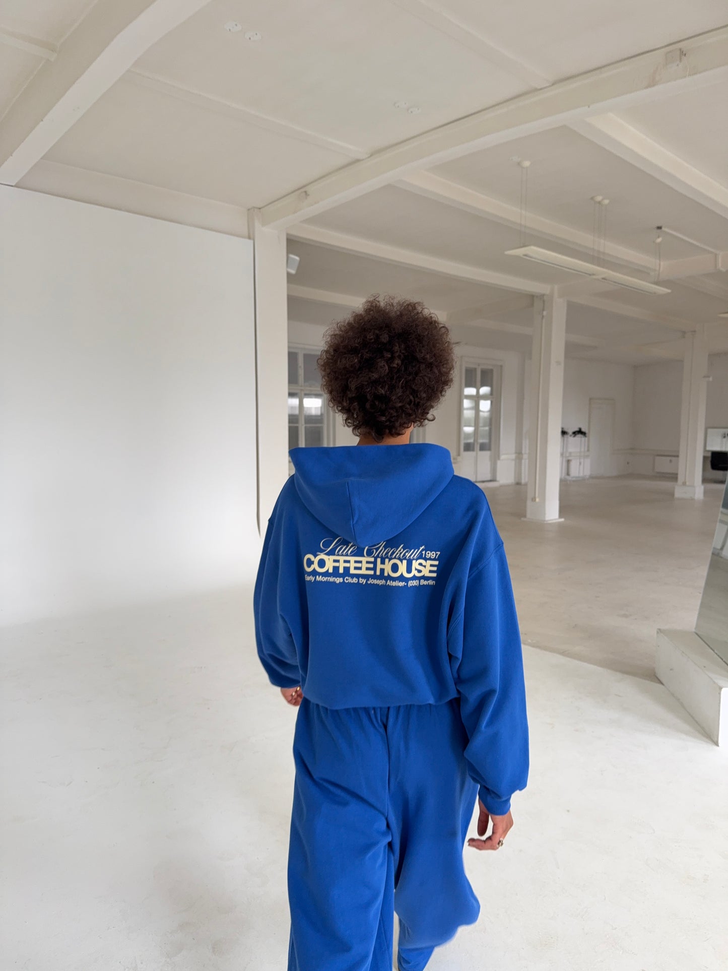 Samira - 181 cm - M & M/tall