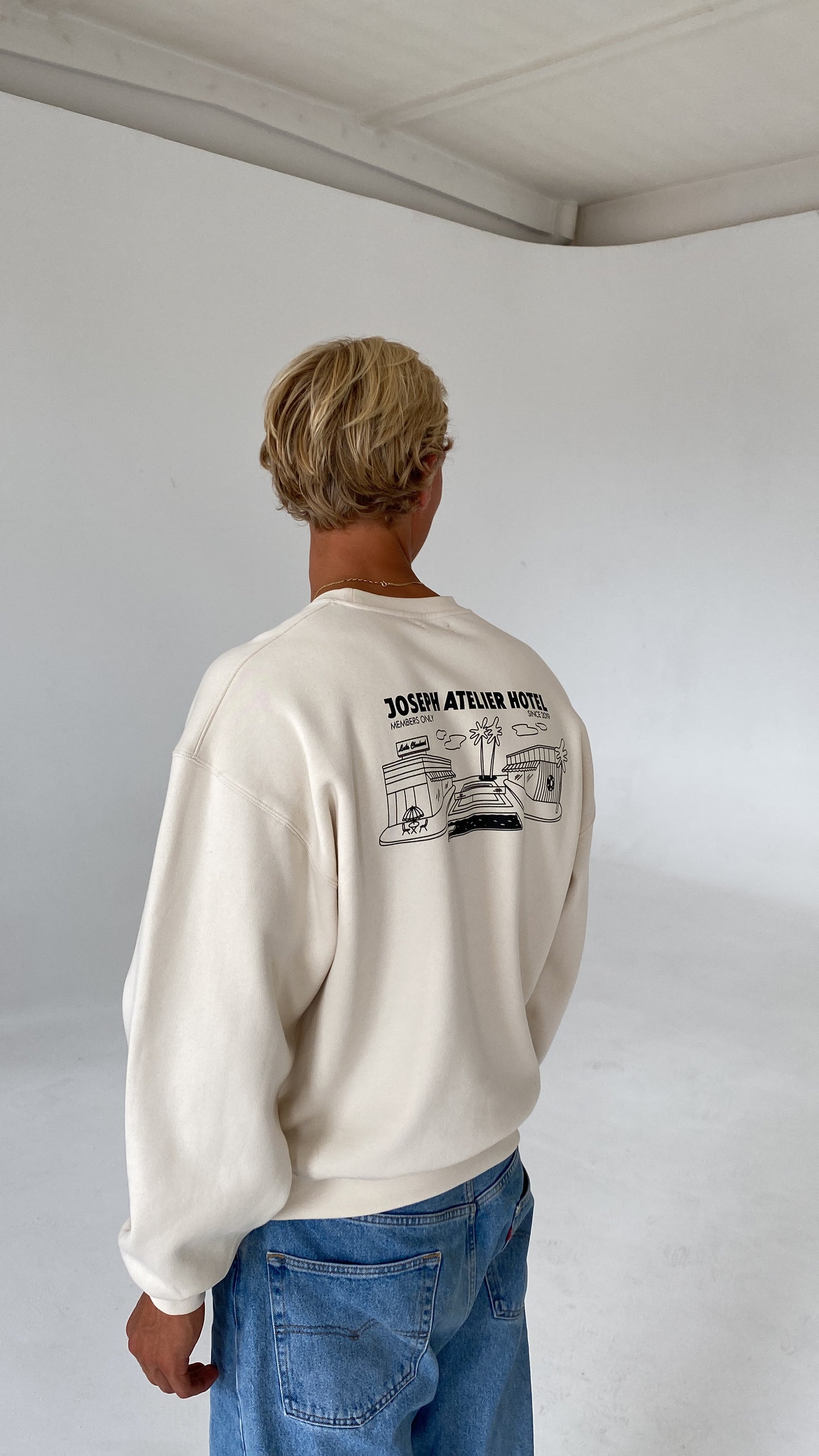joseph atelier hotel cozy sweater - club edition