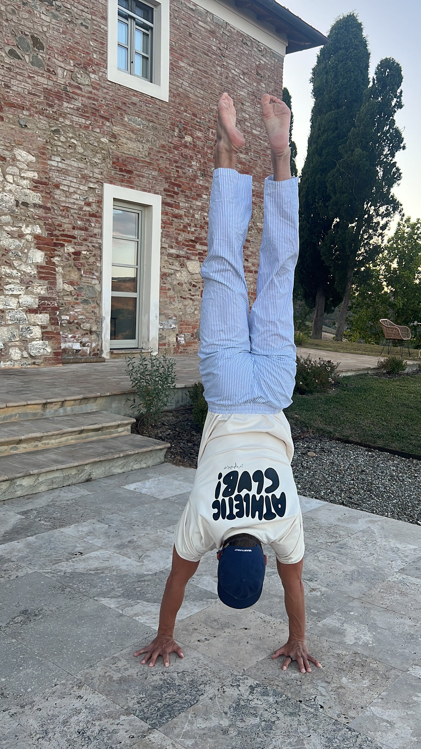 athletic club bubble core tee undyed