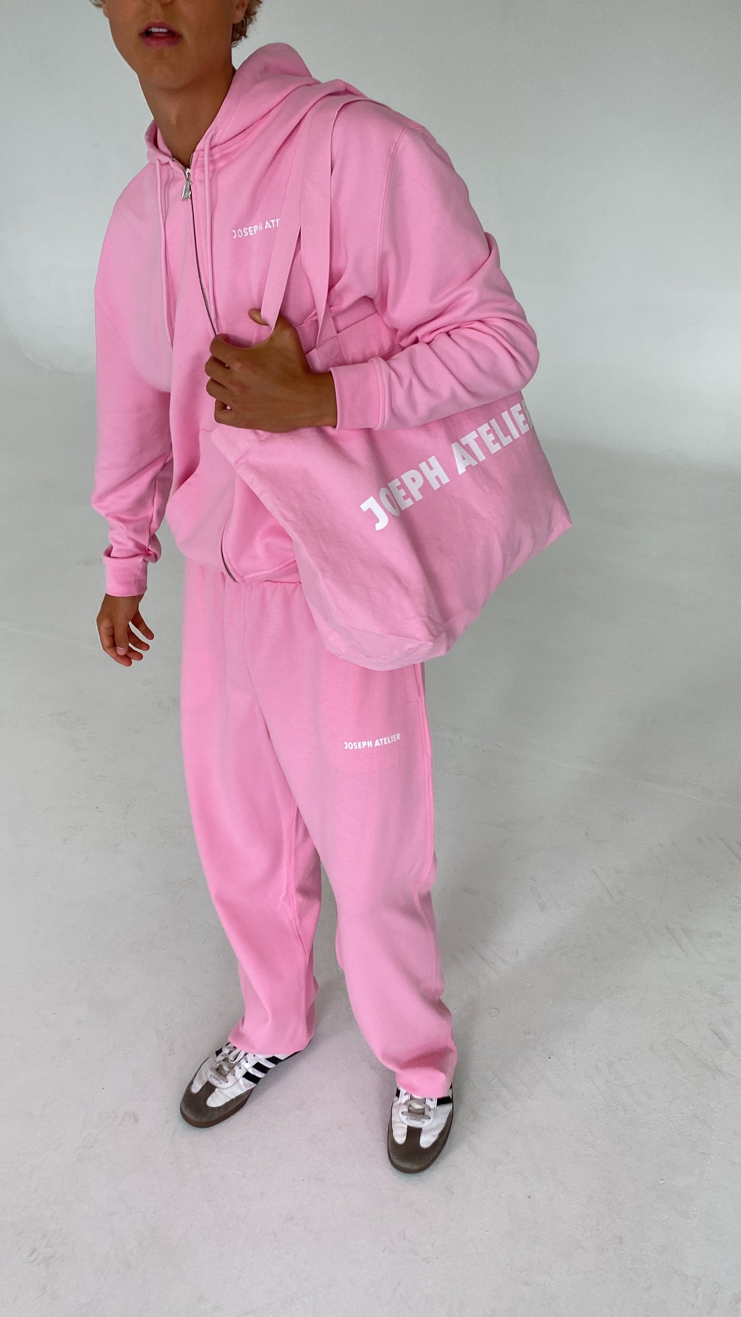 jogger pants