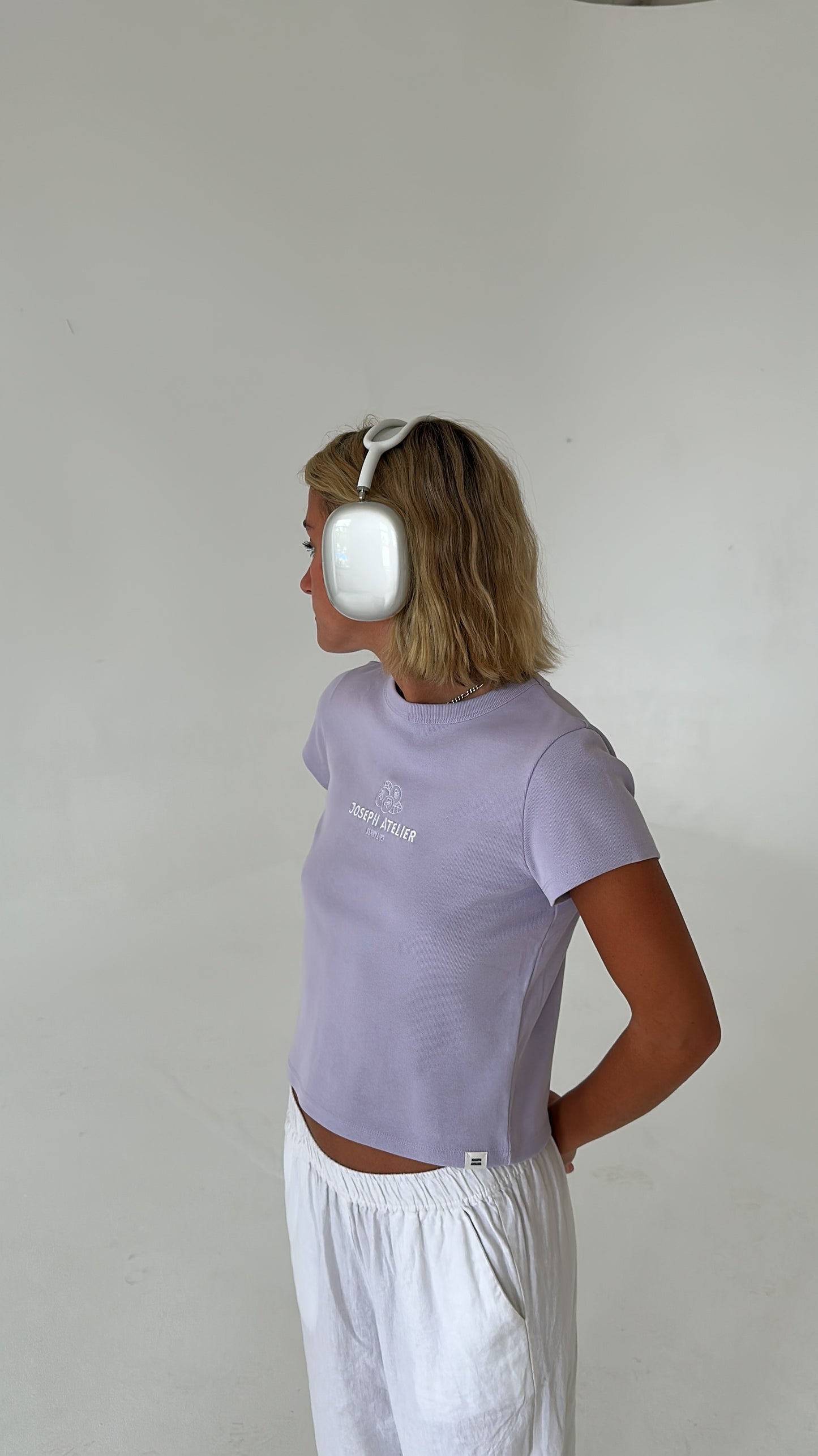 blueberry cropped tee