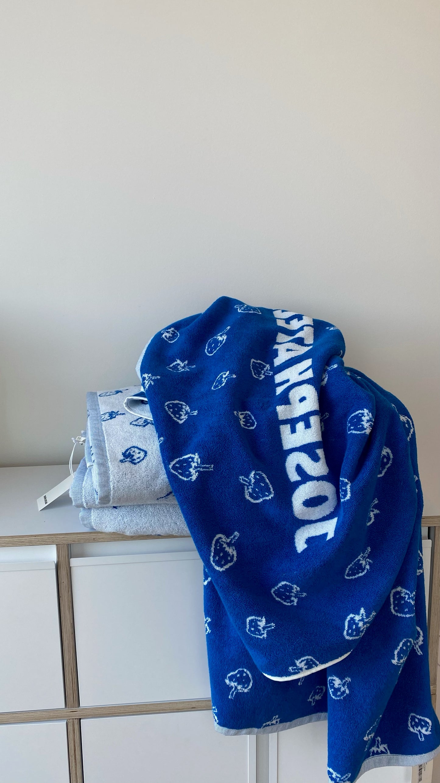 joseph atelier towel