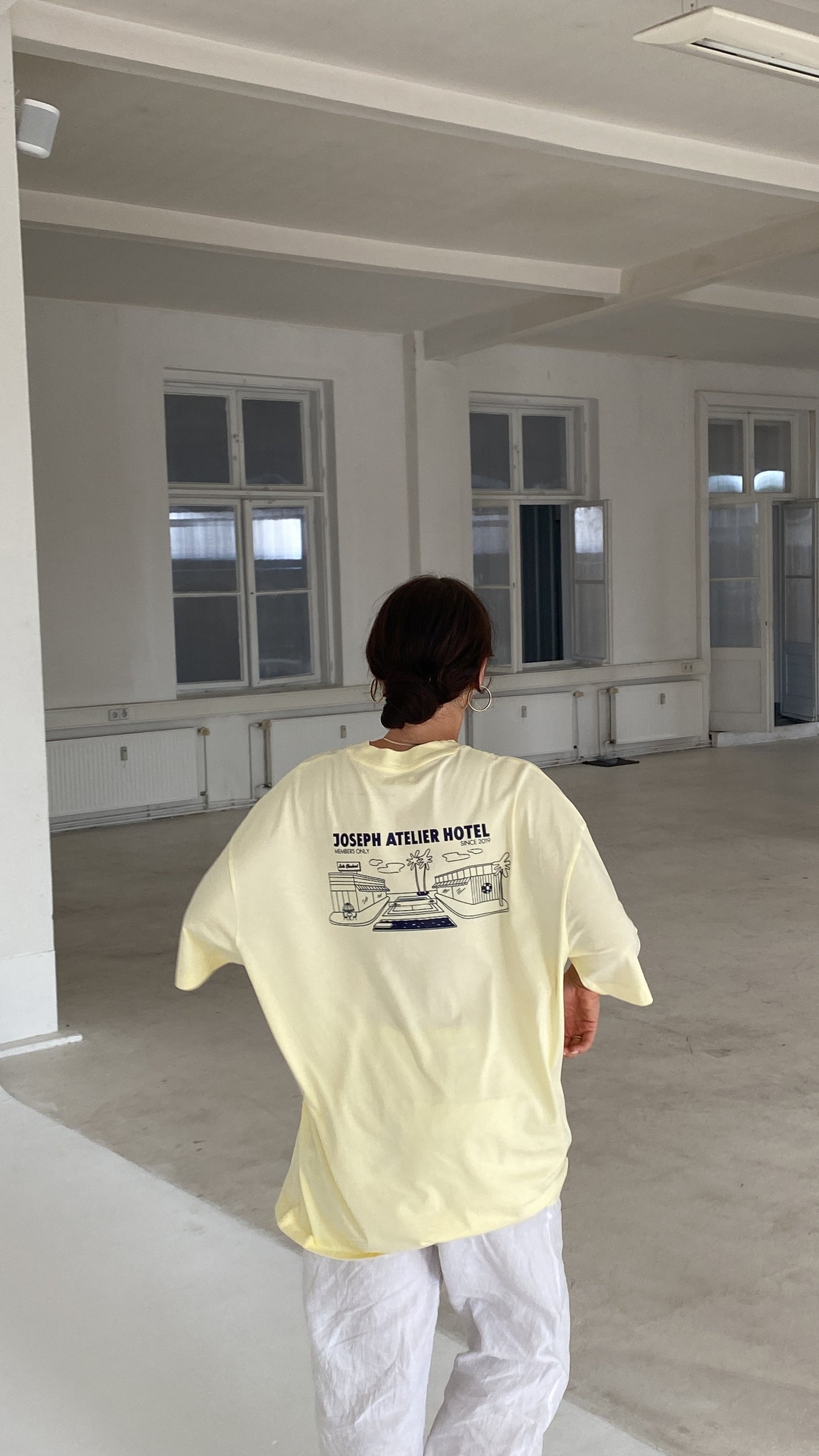 joseph atelier hotel summer tee