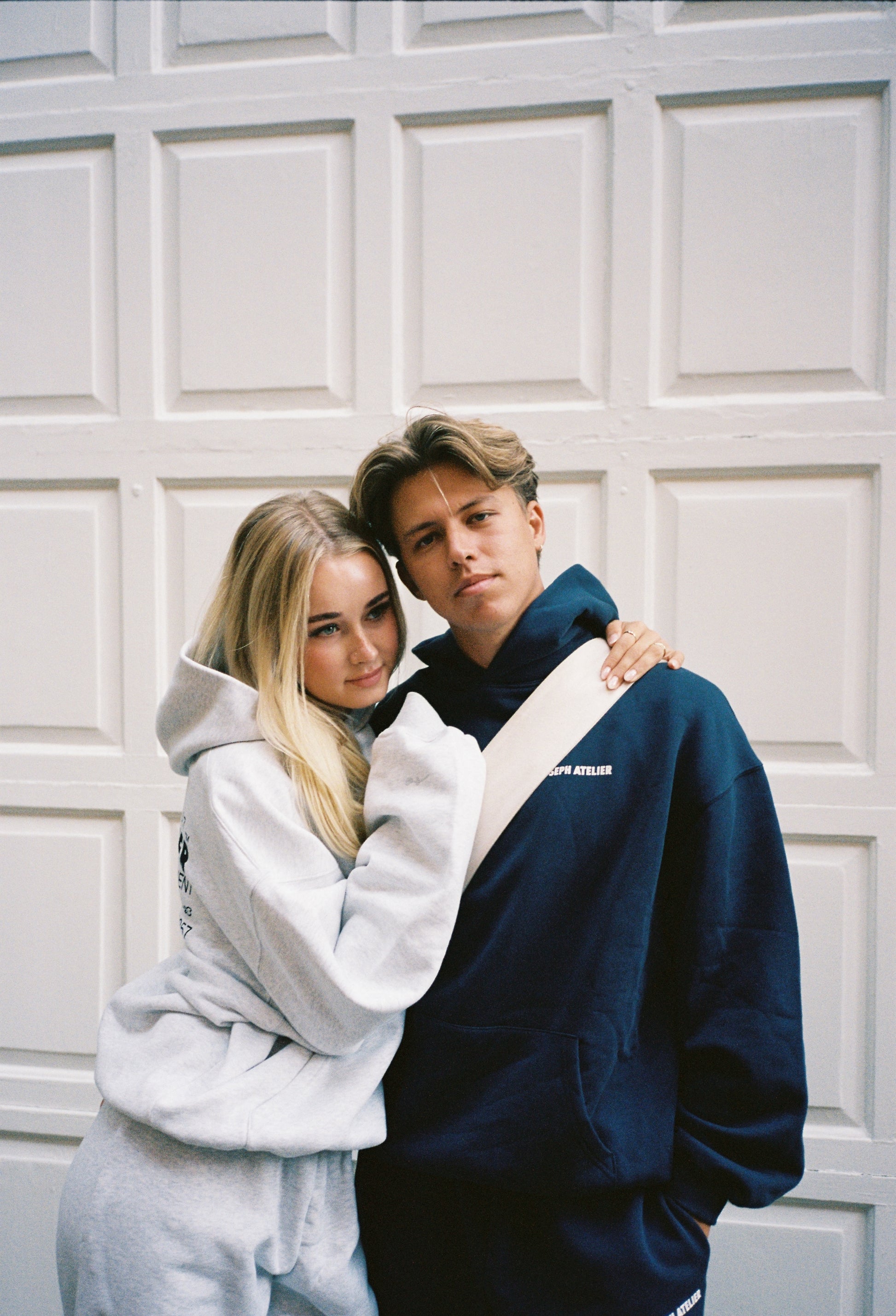 Lili - 176 cm - S <br/>
Levin - 183 cm - M <br/>