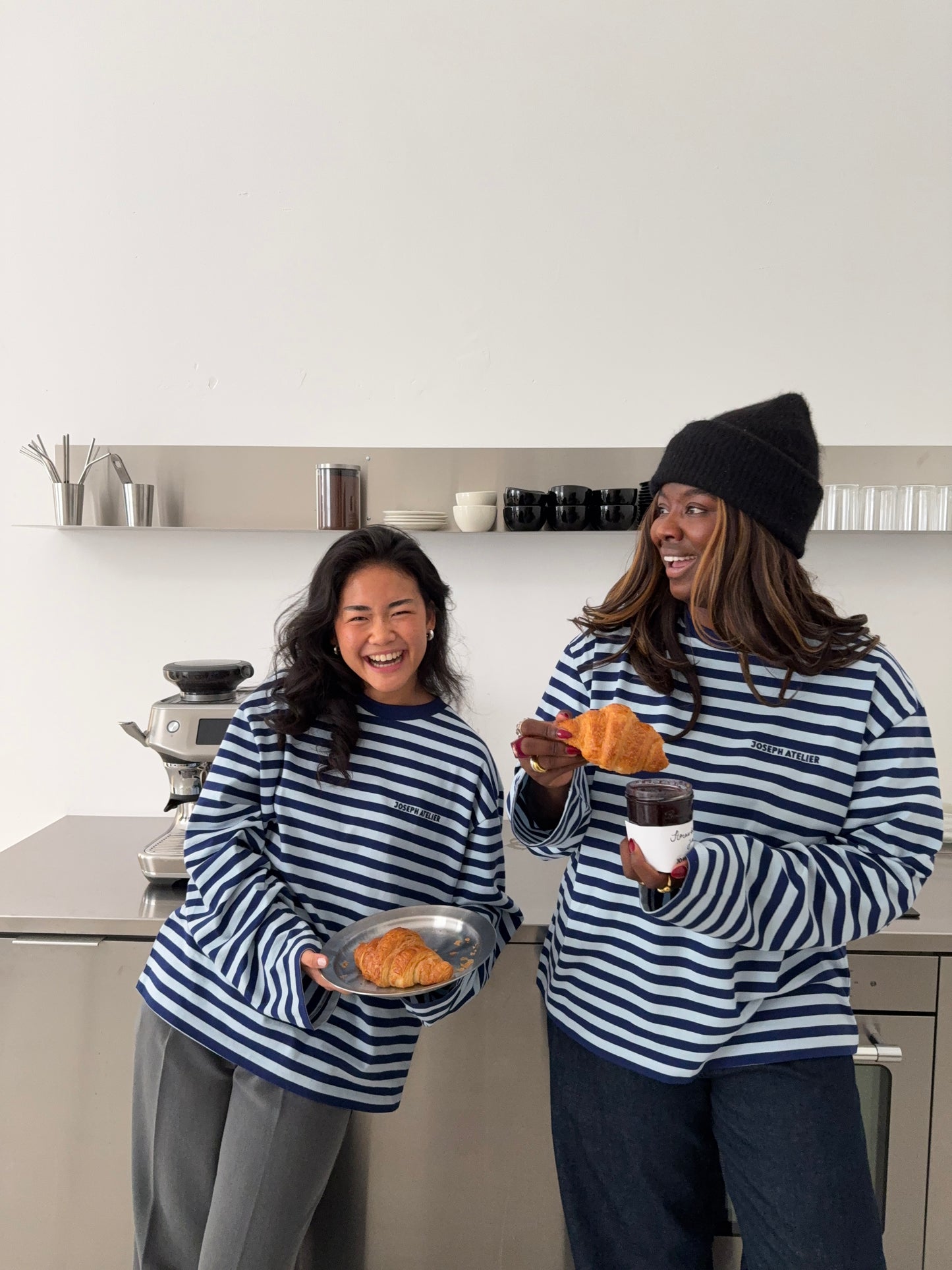 Thao - 169 cm - M <br/> Emma - 180 cm - L