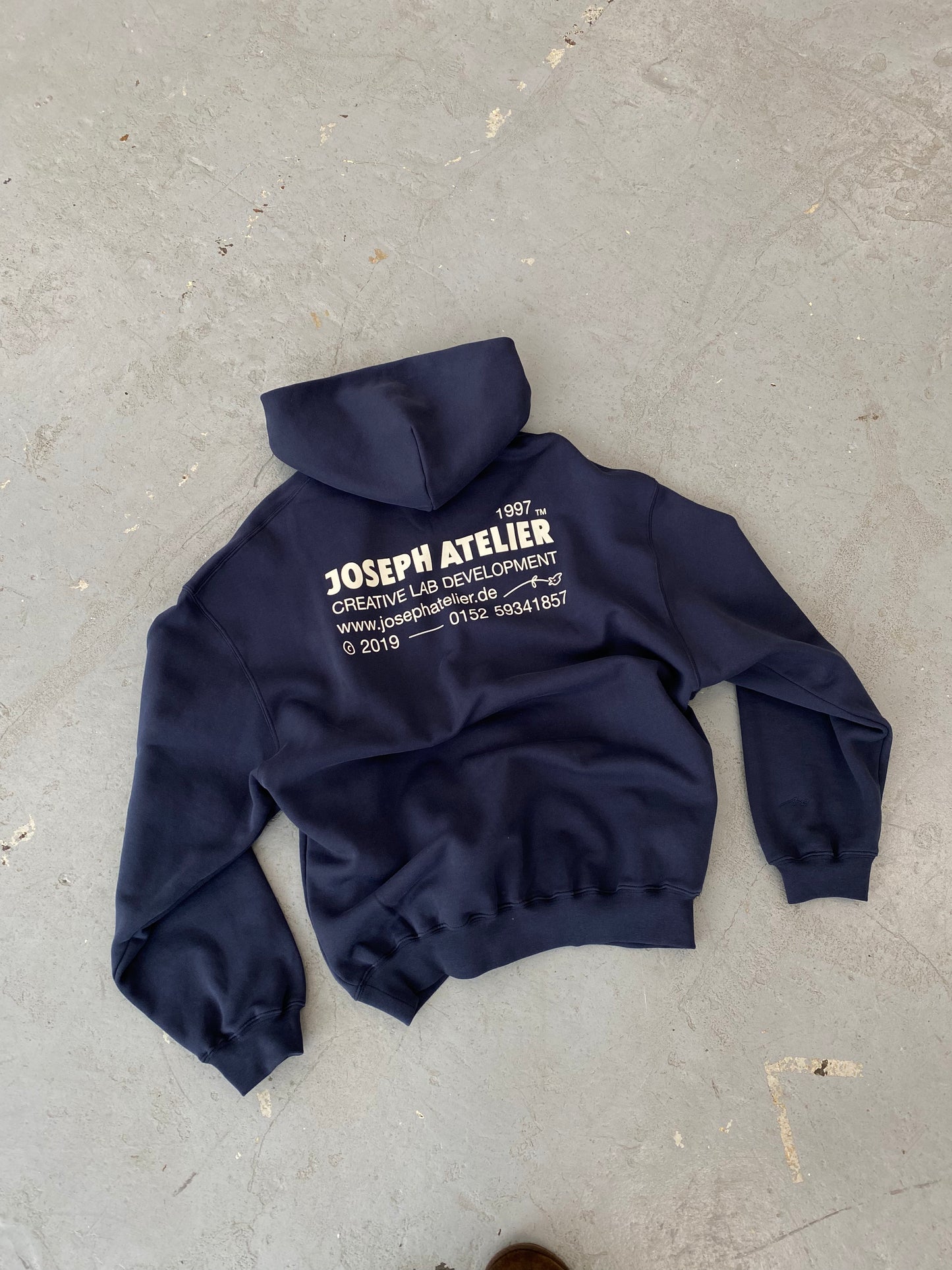 classic hoodie deep blue