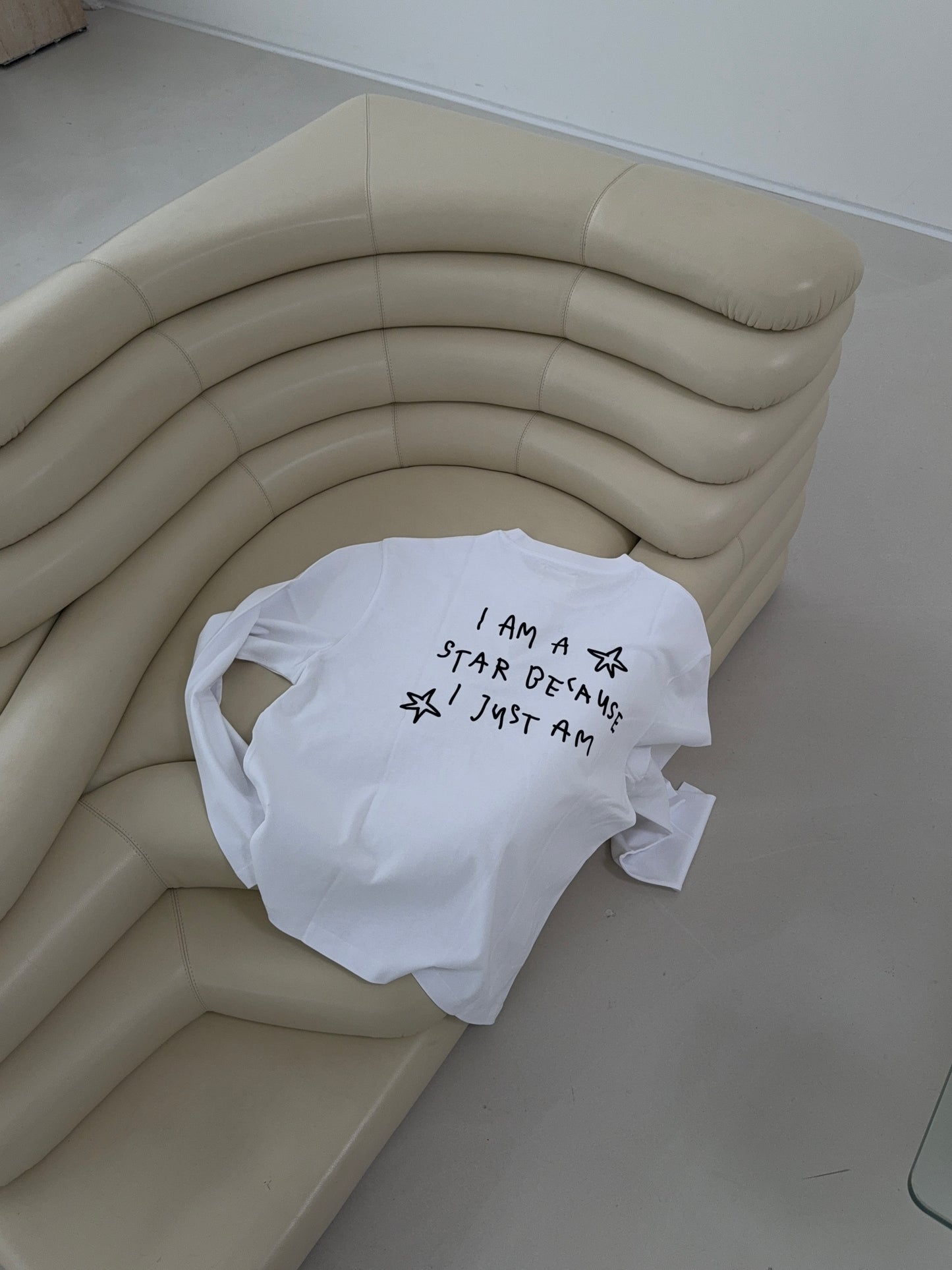 classic longsleeve i am a star