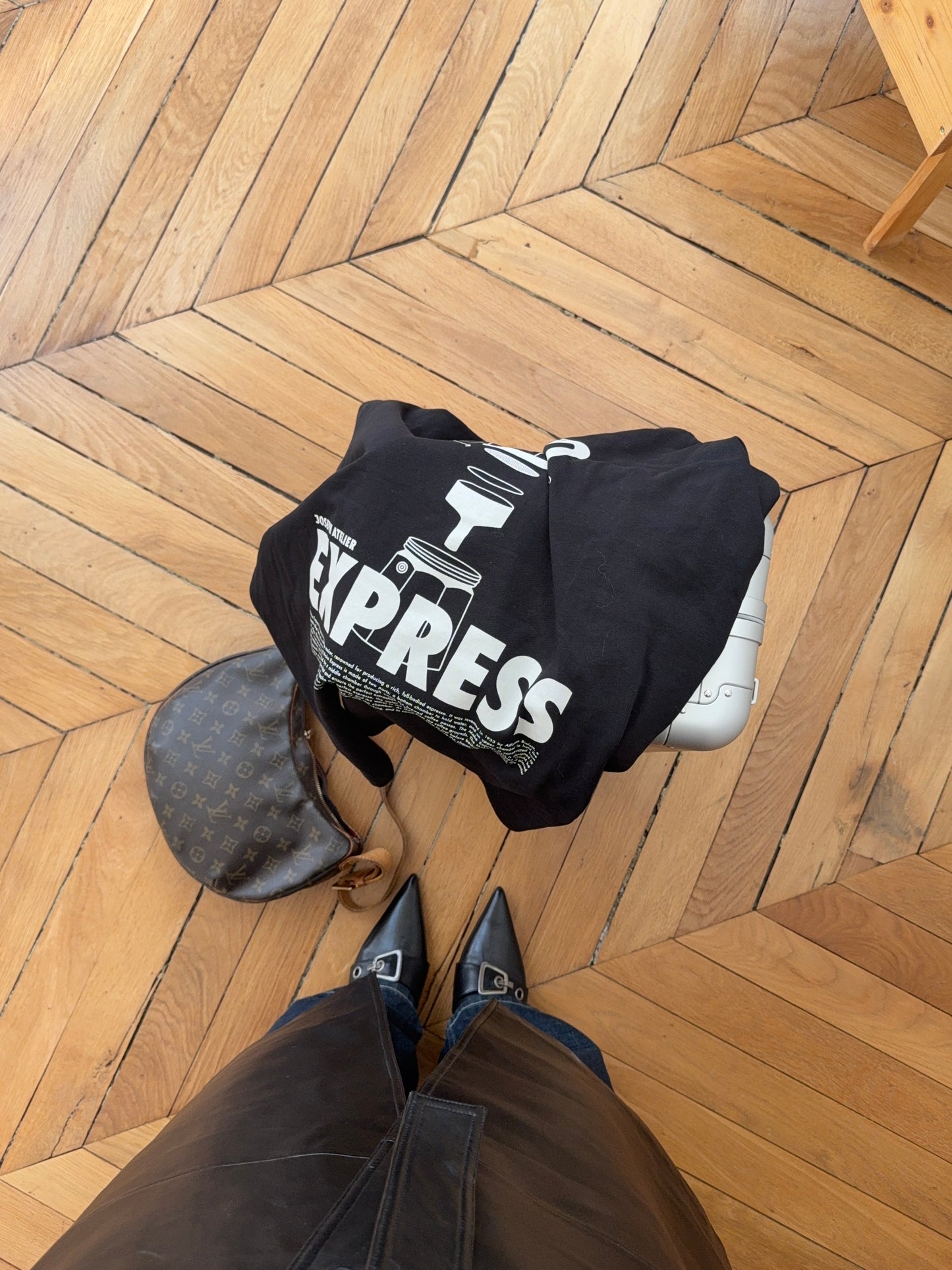 classic tee black
