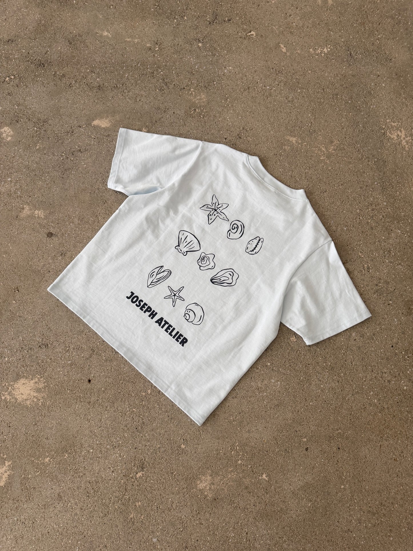 boxy tee baby blue - shells