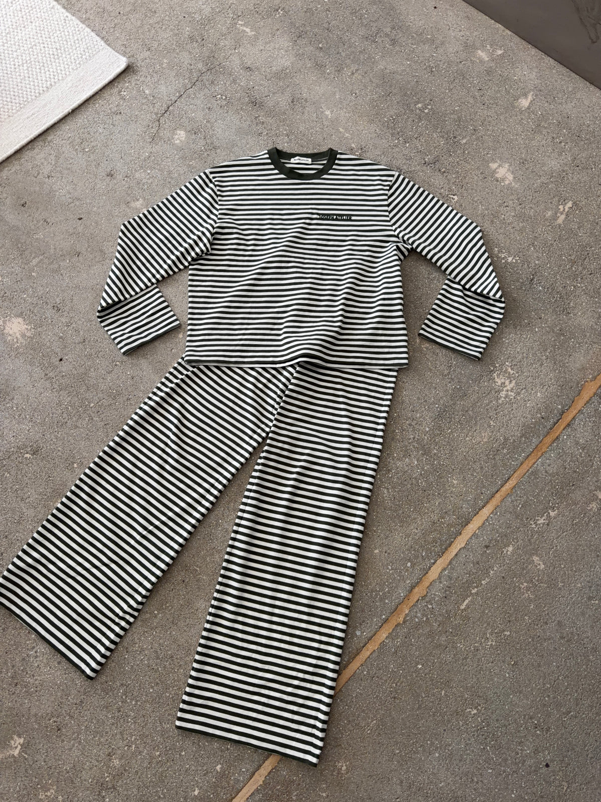 classic longsleeve sage