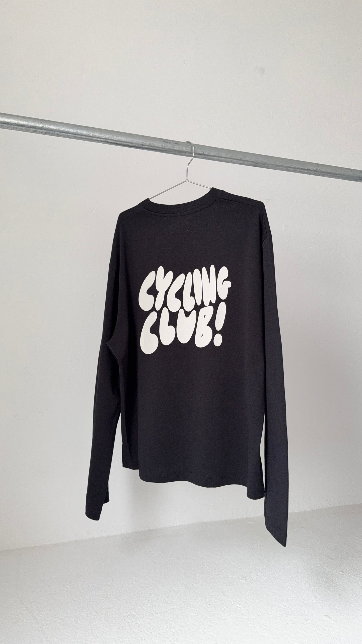 classic longsleeve black