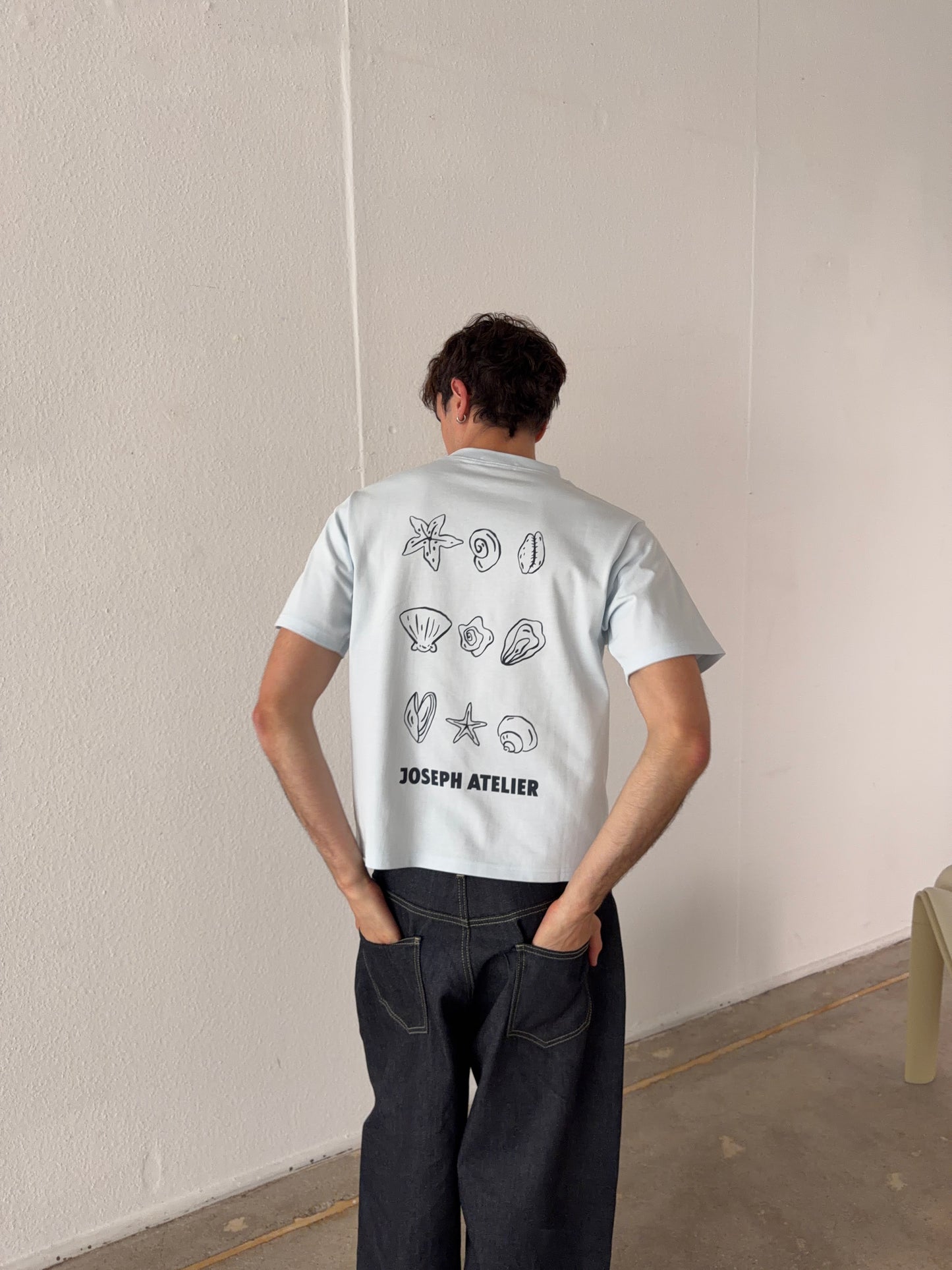 boxy tee baby blue - shells