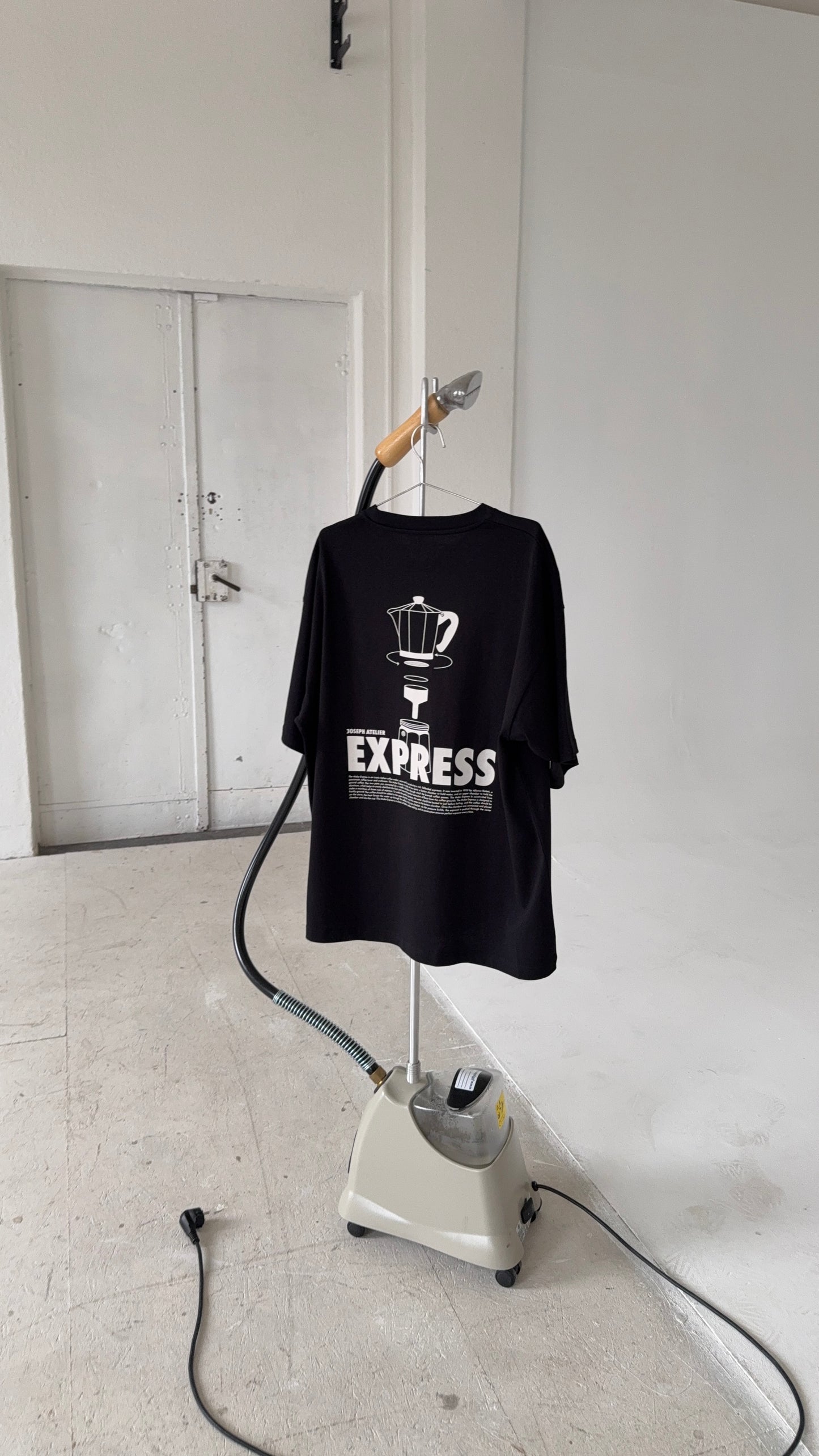 classic tee black