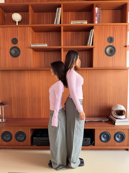 Roxi - 165cm - S <br/> Josi - 183cm - M 
