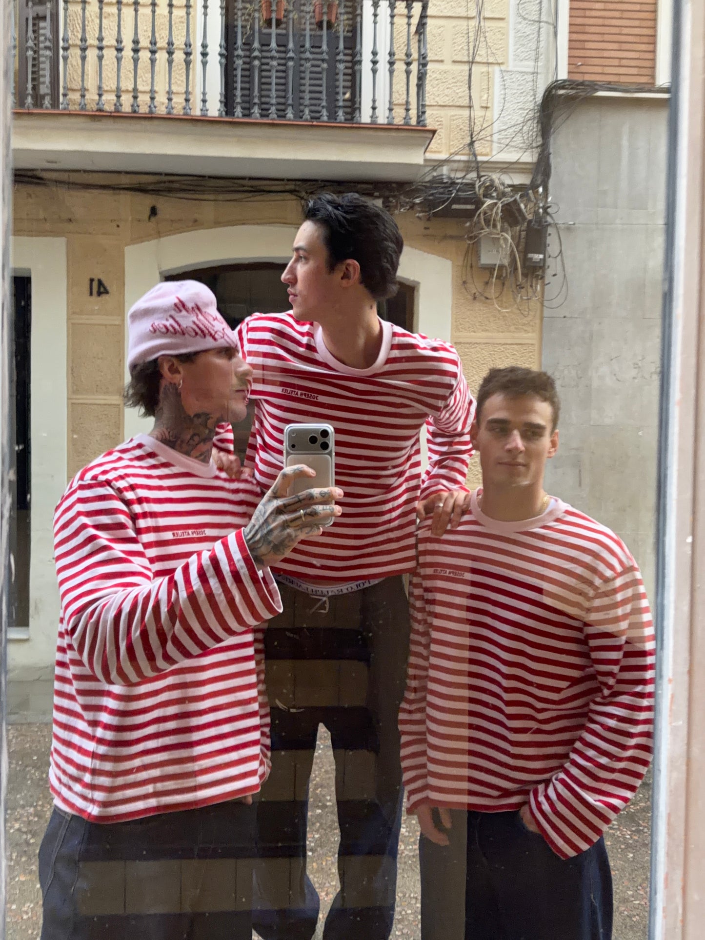 Til - 203 cm - XXL <br/> Fausto - 189 cm - L <br/> Niclas - 186 cm - M