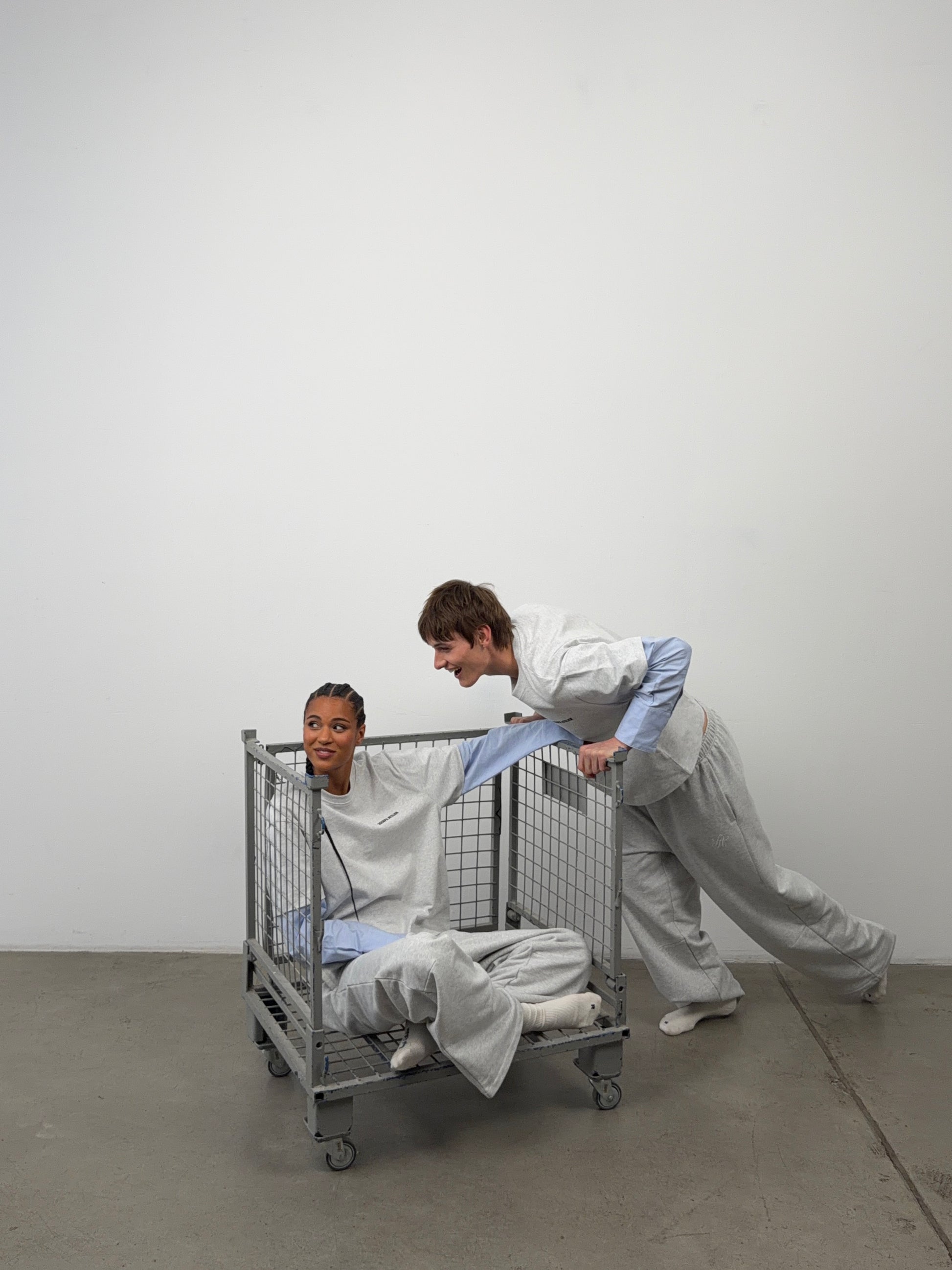 Yasmina - 180 cm - M <br/> Marlon - 193 cm - L