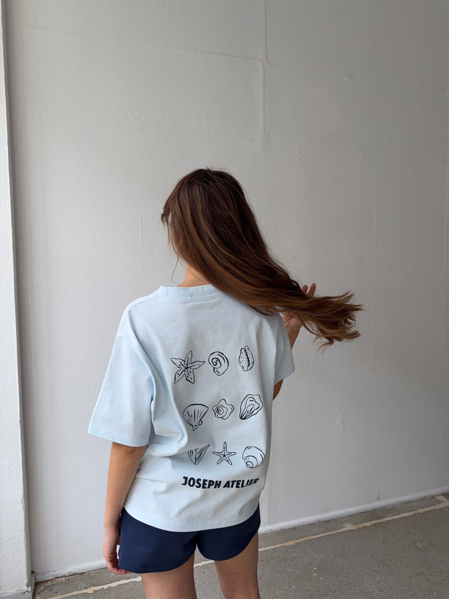 boxy tee baby blue - shells
