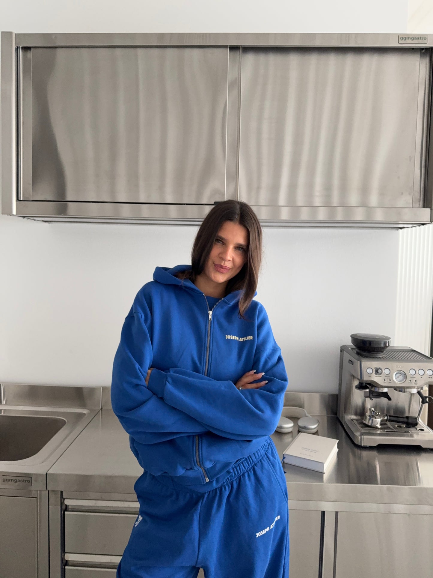 Josi - 183 cm - M & M/tall