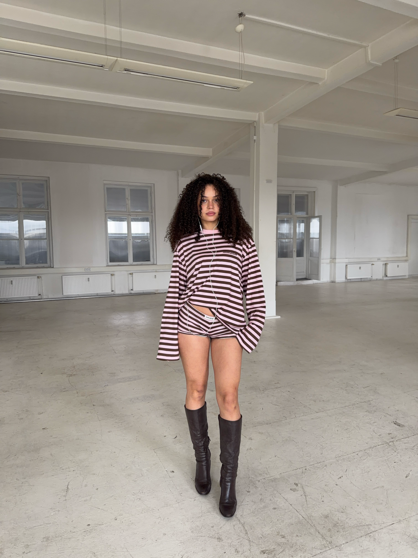 classic shorts - pink/brown stripes