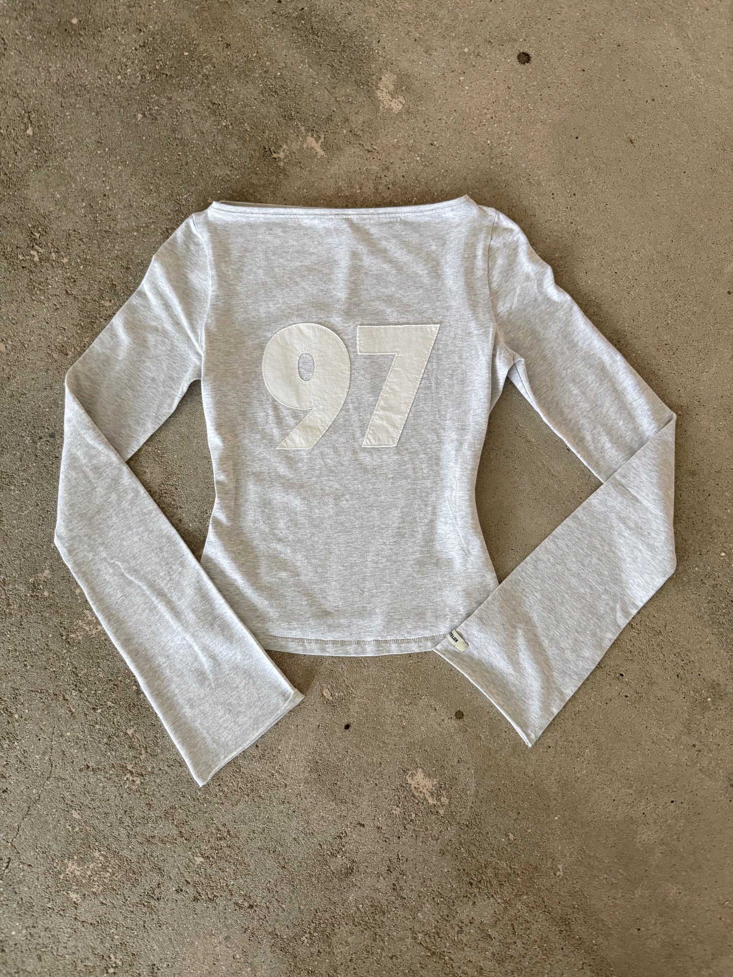 straight neckline longsleeve 97