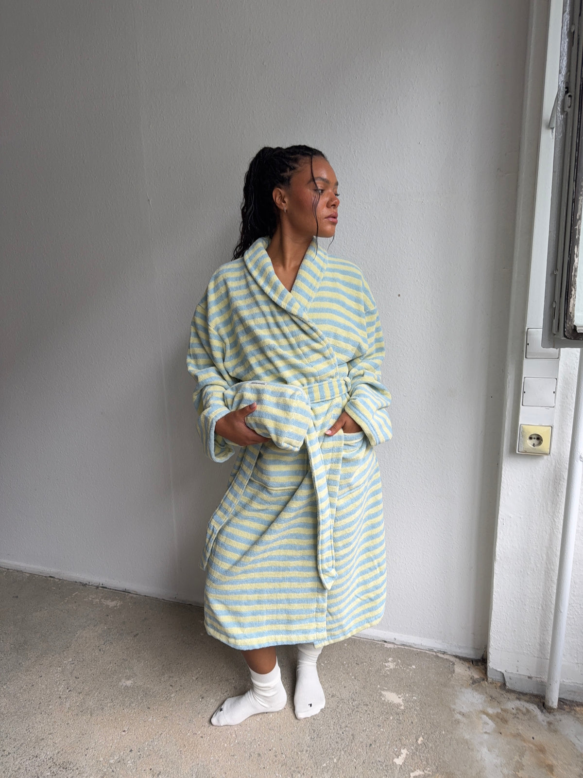 terry robe daisy