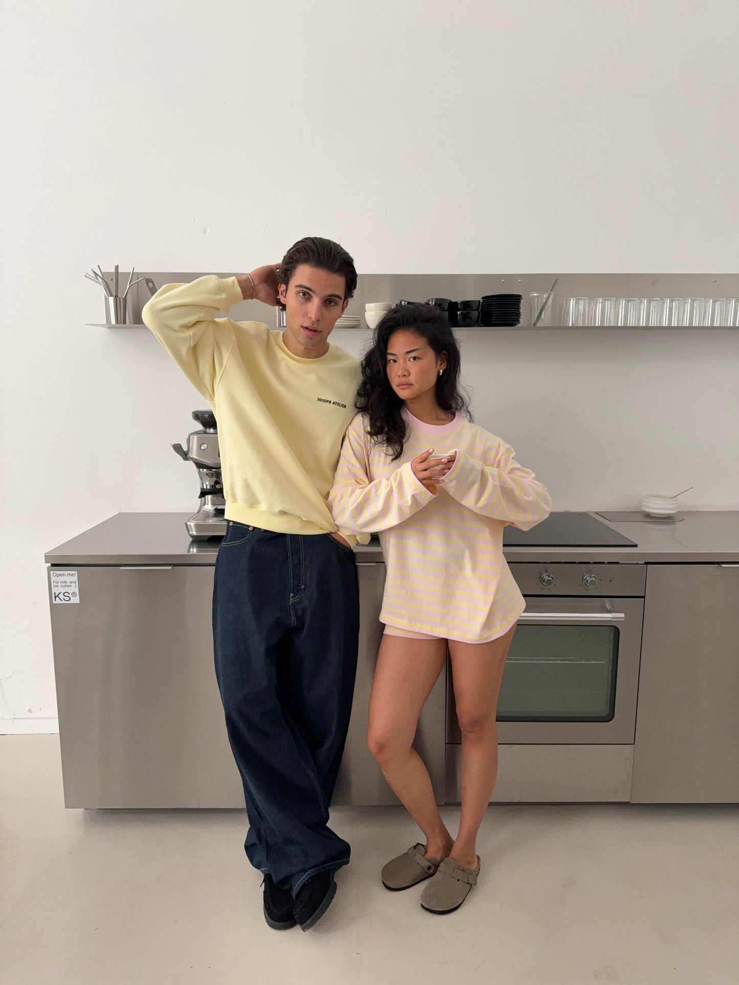 Benedict - 187 cm - M <br/> Thao - 169 cm - M & S