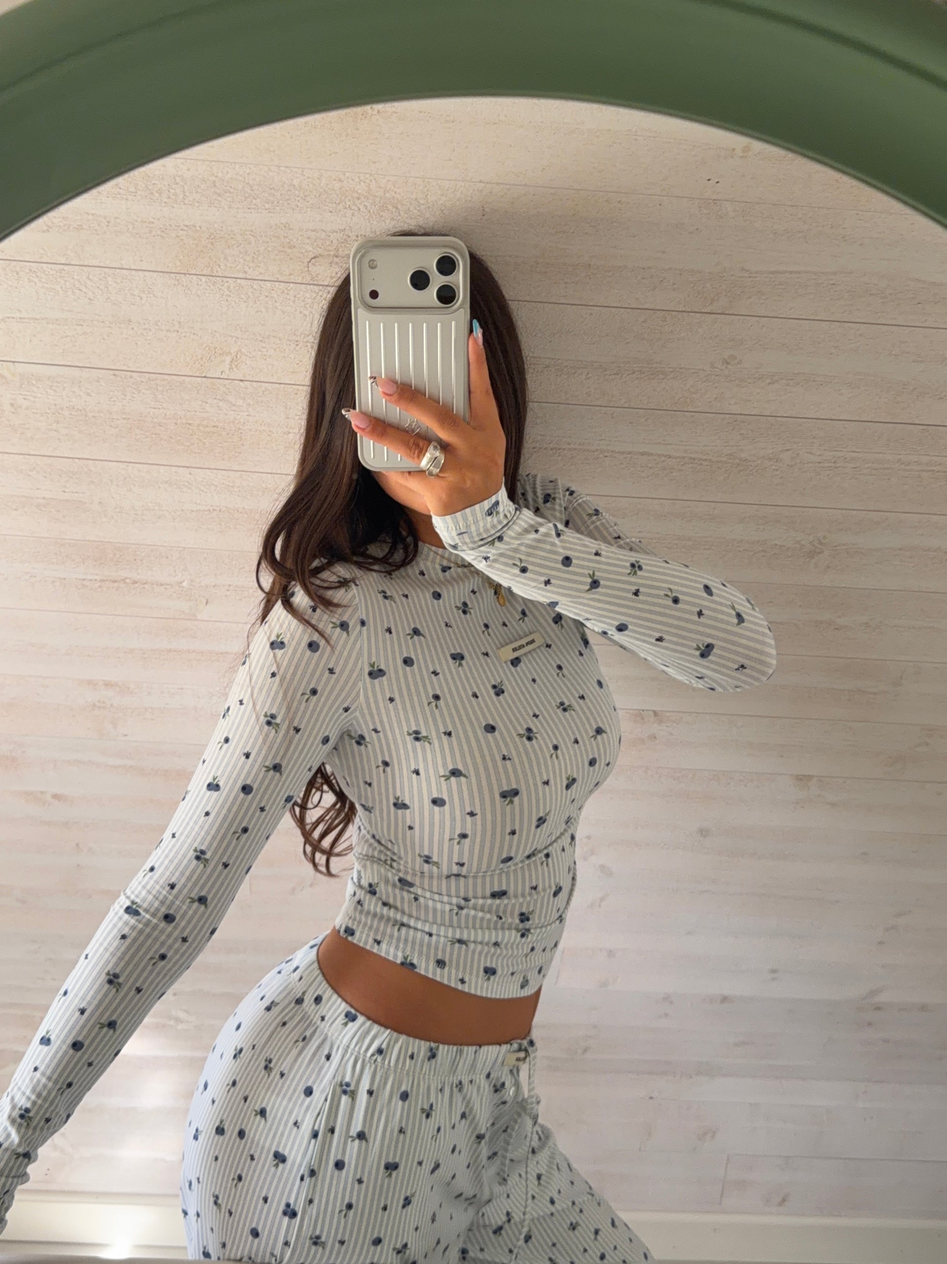 Josi - 183cm - M & M