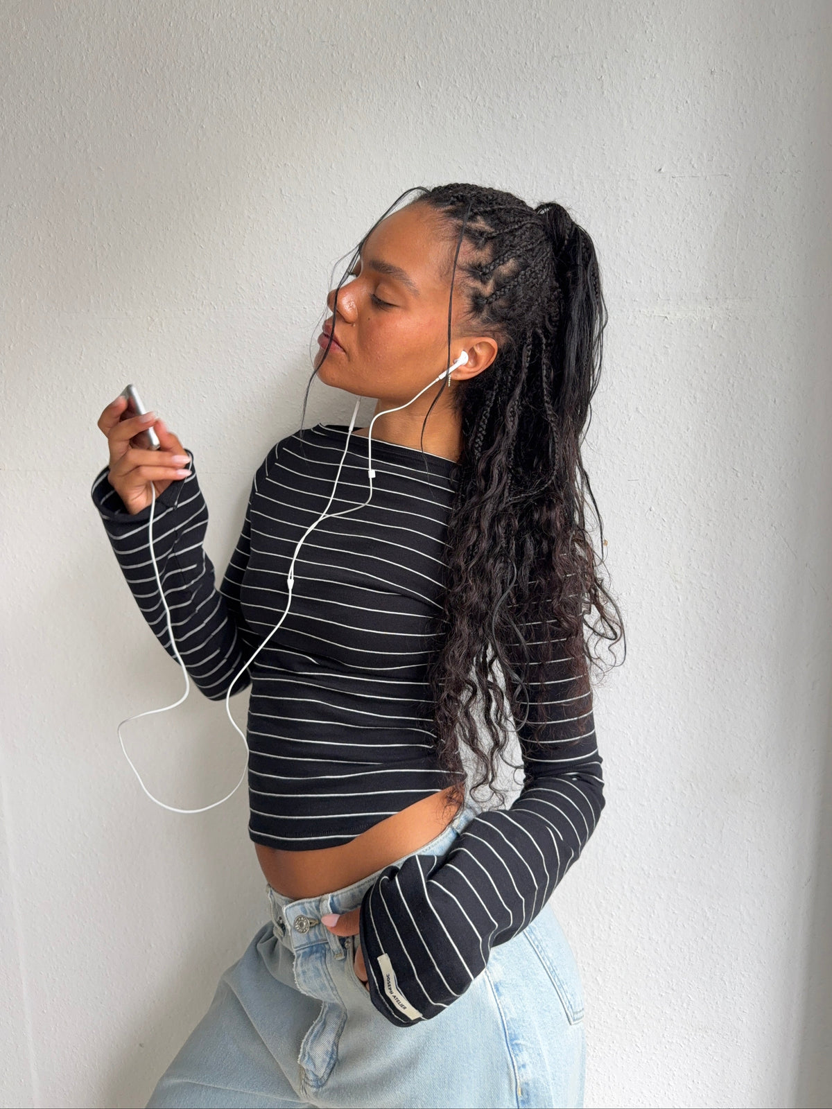 straight neckline longsleeve