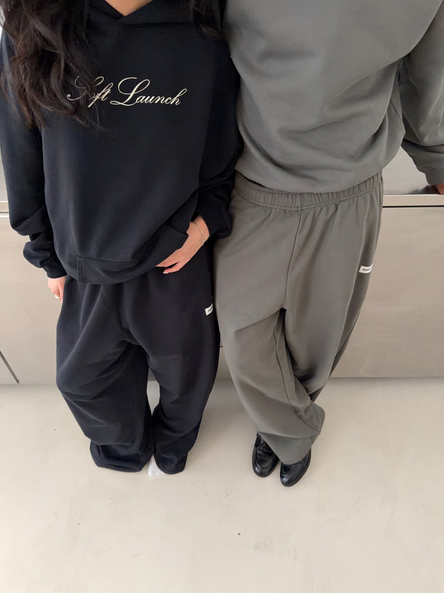 Thao - 169 cm - L & M/tall <br/> Richy - 185 cm - L & L/tall 
