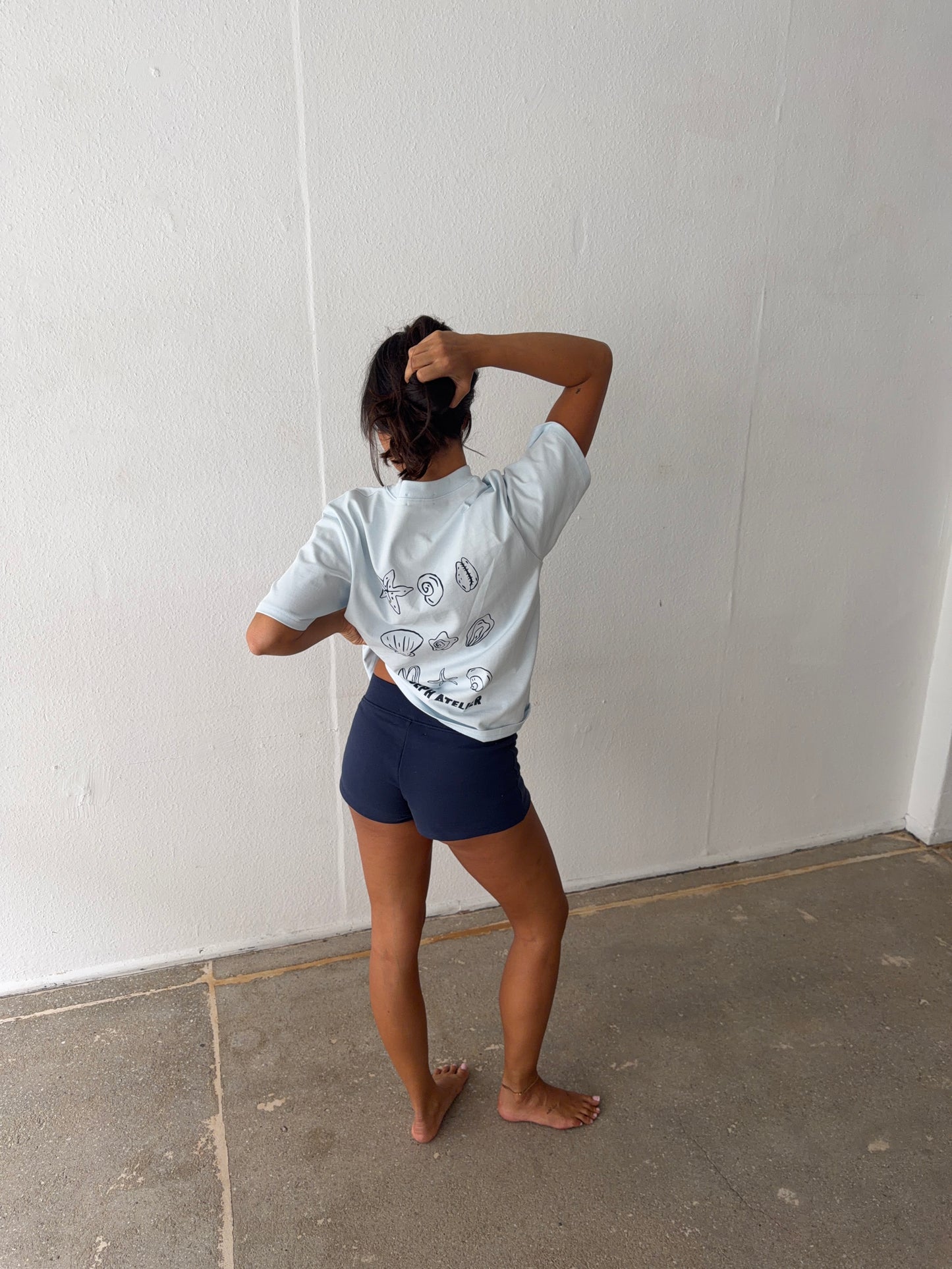 boxy tee baby blue - shells