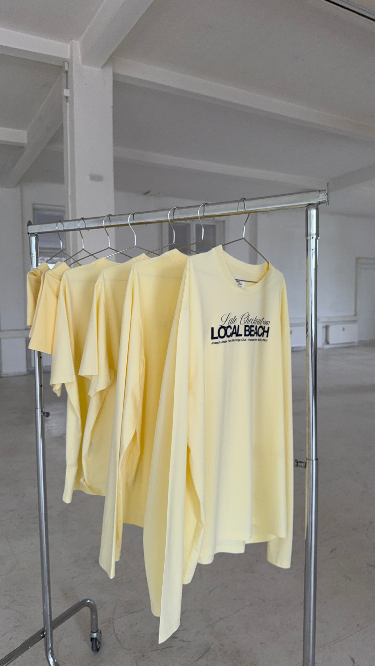 classic longsleeve local beach