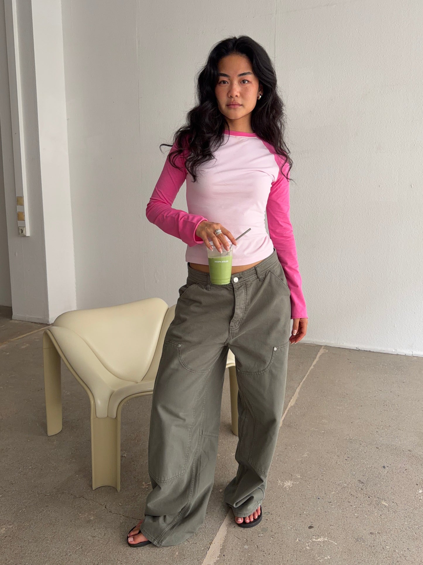 essential raglan longsleeve bubblegum