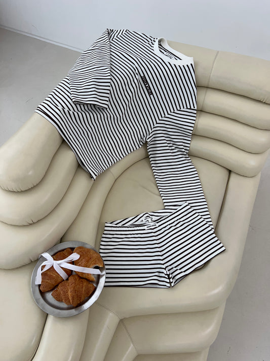 classic shorts stripes - brown & cream